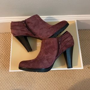 White Mountain Purple Suede Booties